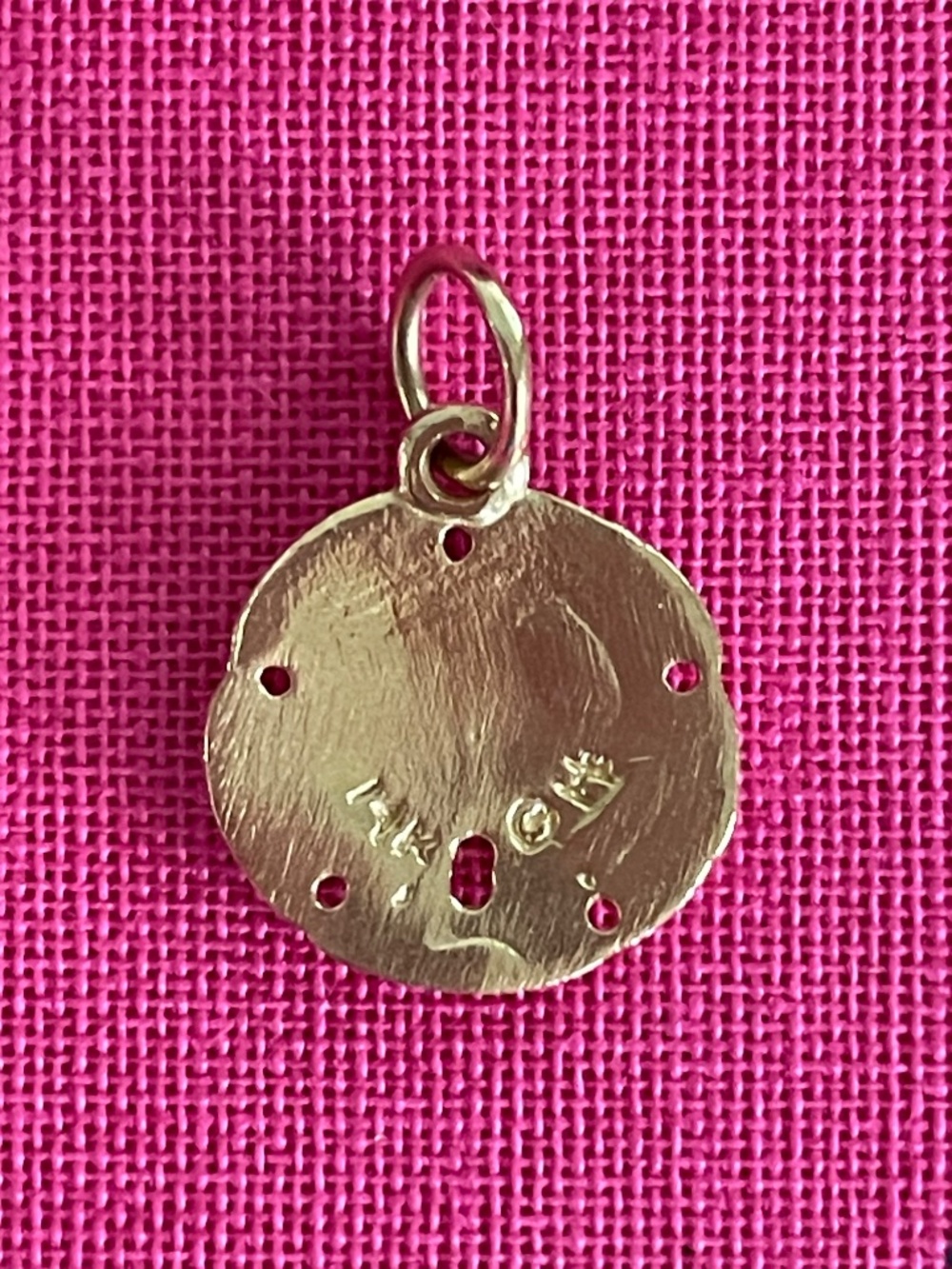 Helen Ficalora 14KT Solid Yellow Gold Sand Dollar Mini Charm - Picture 2 of 7